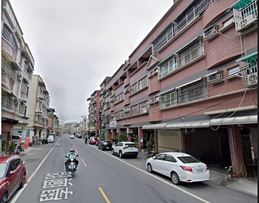 可申請租屋補助~美和~學興路上透天房屋~舒適大套房 - Image 3