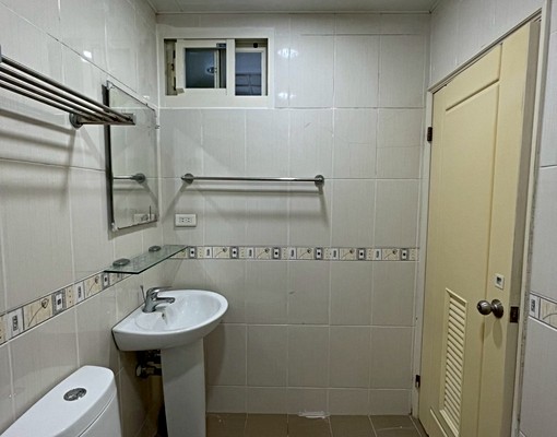 *獨立陽台,洗衣機*近遠東ABC園區(可租補、仲介勿擾) - Image 11