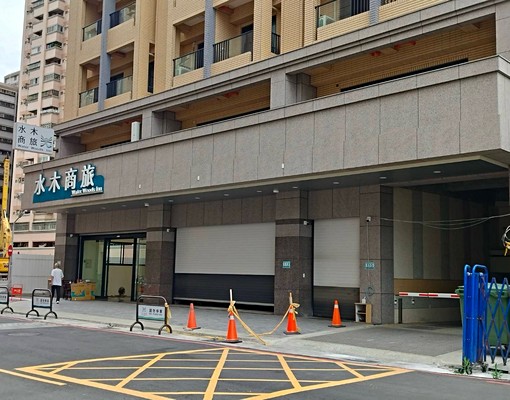 三鐵共構金店面1+2 - Image 10