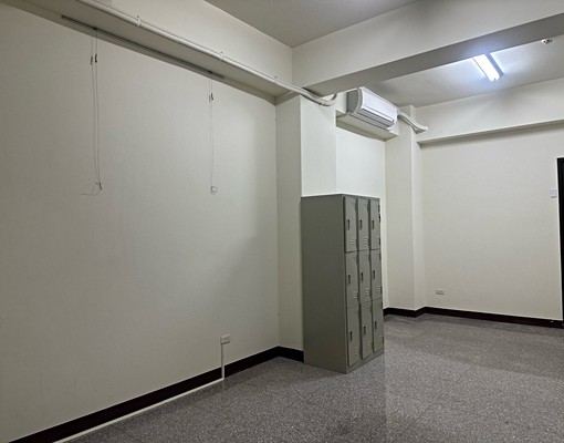 南投市區1樓辦公工作室出租 - Image 4