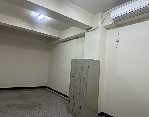 南投市區1樓辦公工作室出租 - Image 3