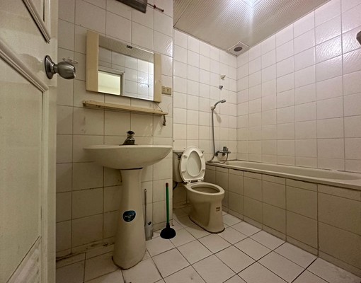 免仲介費/可申請補助/中正路2房/歡迎來電賞屋 - Image 6