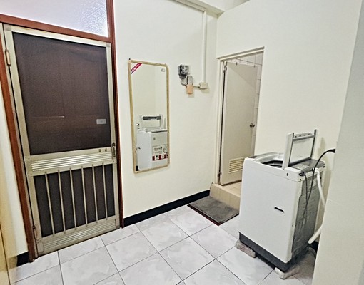 國成租屋-SSR東區優質舒適7房透天 - 591租屋網 - Image 10