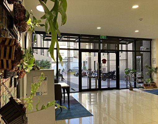 可租補~精緻套房附全套家電桌椅免仲介費 - Image 9