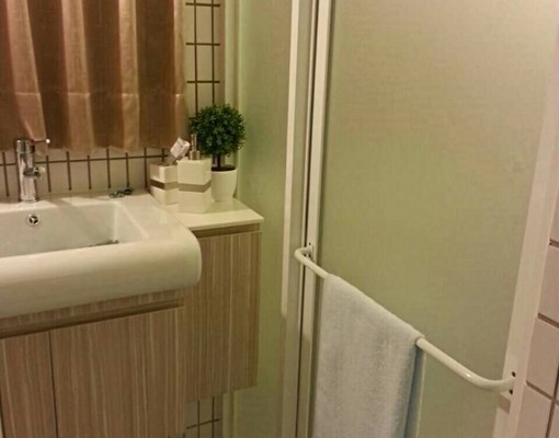 可租補~精緻套房附全套家電桌椅免仲介費 - Image 7