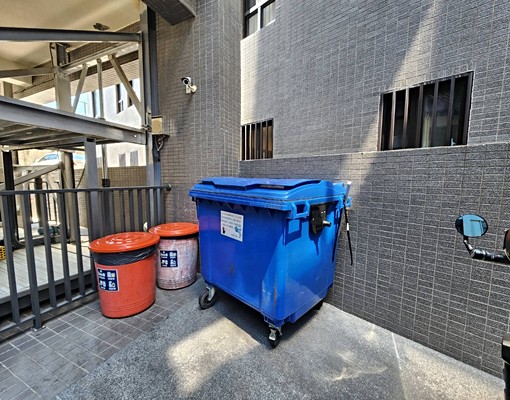 可租補~精緻套房附全套家電桌椅免仲介費 - Image 11