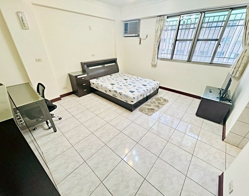 一中街中國醫✅永興街美食✅天然瓦斯免費洗澡✅租屋補助✅大空間 - Image 1