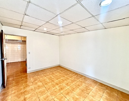 可養寵/可租補/近樂華夜市/近永安市場/價格可談/台水電 - Image 13