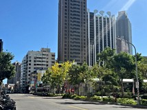 二聖二路正四樓透天店面｜亞..