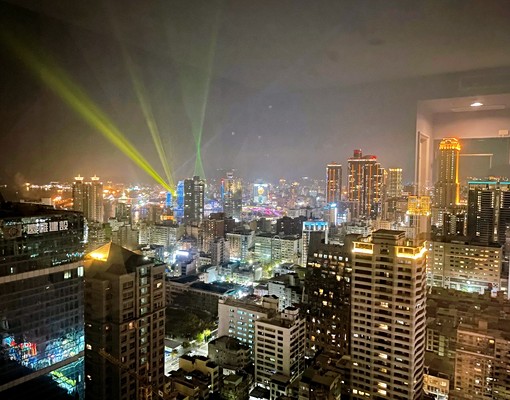 高雄85大樓-市景愛河駁二亞灣區景觀大套房-可租屋補助 - Image 6