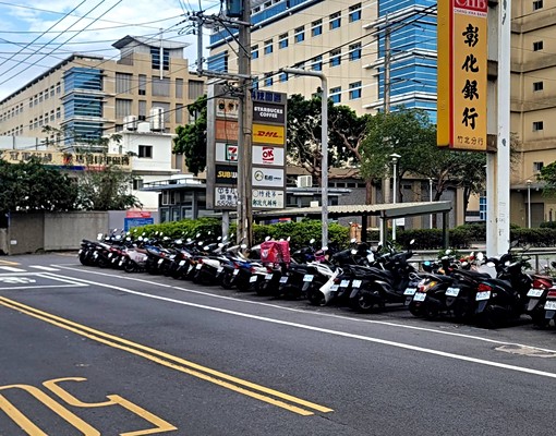 竹北租屋陽台套房科技全新有網路增設逃生窗🔥 - Image 6
