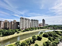 幸福路【經國】南崁溪第一排..