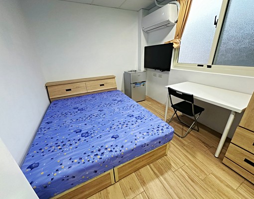 電梯套房洗衣機~草屯市區~寶島村旁~環境超優~ - Image 1