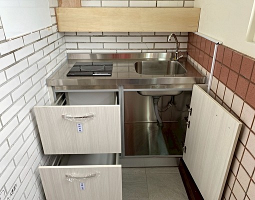 整層空間大.配備齊全.馬桶洗便座衛生乾淨又舒適本住處全面禁菸 - Image 15