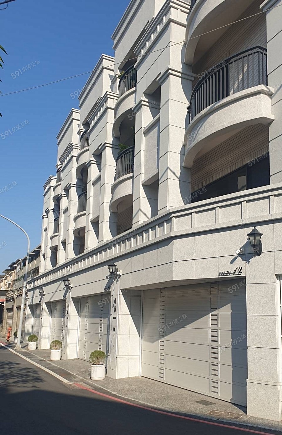 忠誠峰藏實景圖