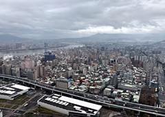 對抗不景氣 建商「每坪先降20萬」拚買氣