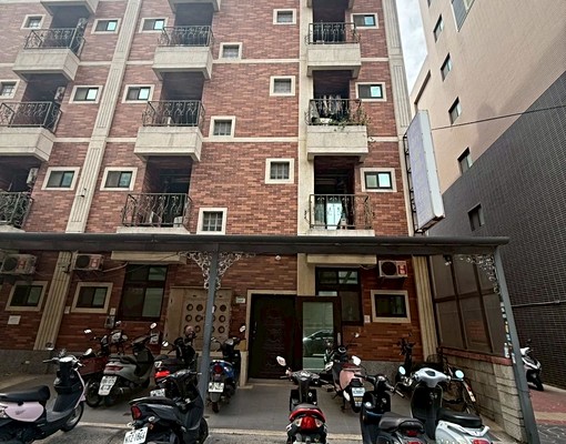 TO/工業區有陽台獨立洗衣機全配套房網路第四台 - Image 6
