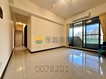 新市三路一段前後陽台綠光淡..