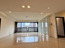 五權西路二段洽姿妤~新業大..