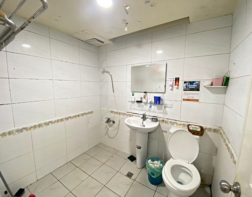 捷運三民高中🔥獨洗完整家具空間大🔥可寵可租補🔥找妤彤 - 591租屋網 - Image 9