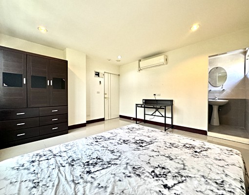 超新電梯💕租屋補助✨可以短租✨室內大空間✨採光很好 - Image 8