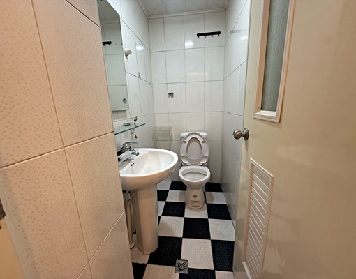 急租正中清路旁近水湳市場住家3房2衛出租 - Image 8