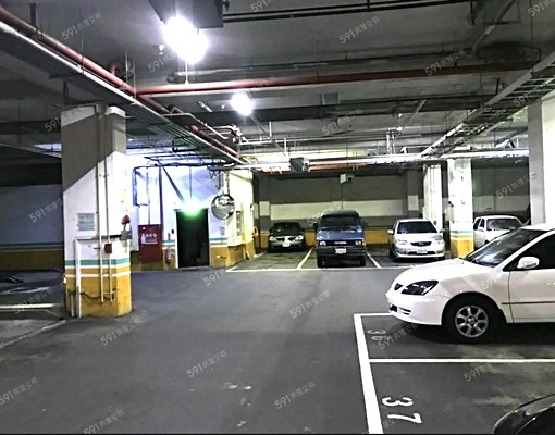 租金含車位租金★邊間大四房平面大車位★附冷氣四台 - Image 15