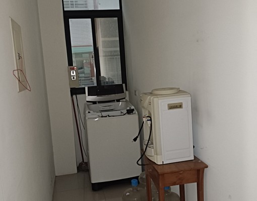 近台積電、鄰新市火車站電梯大套房:獨立陽台 - Image 12