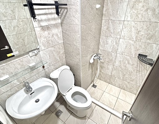 雙租補✅新屋入住✨陽台洗曬✨流理臺✨子母車✨精裝設計✨機能佳 - Image 8