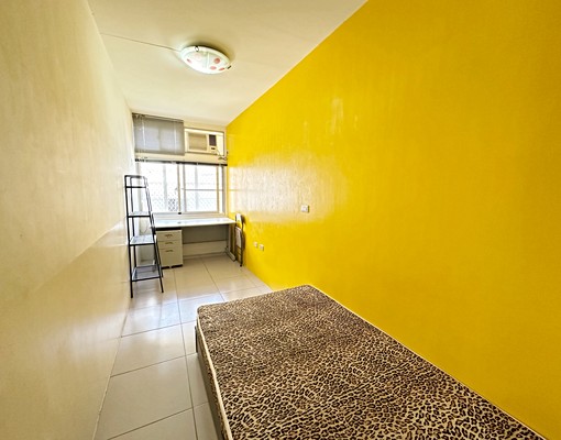 （可短租）近成大三分鐘典雅套房(包水網路) - Image 1