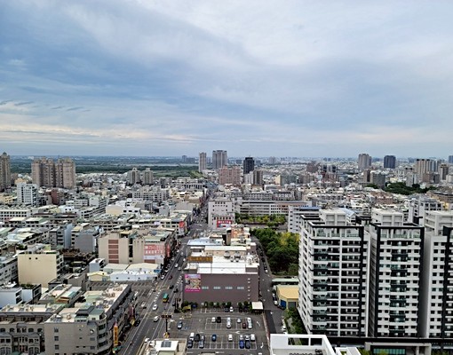 安平市政中心永華巴洛克精裝景觀大3房+平車 - Image 13
