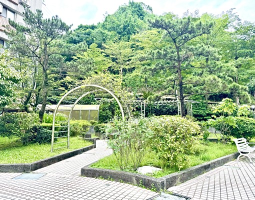 敦南莊子一樓大庭院三房美廈 - Image 4