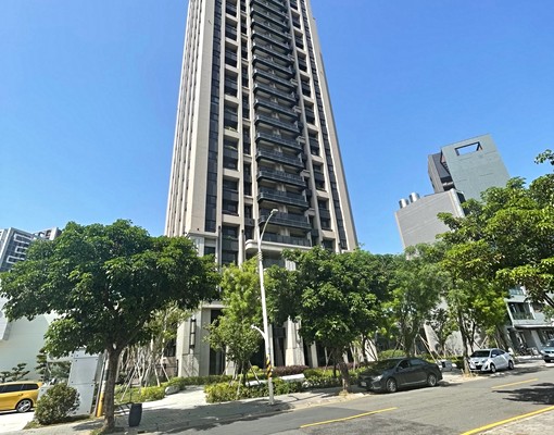 風禾公園第一排3房車~中路全新交屋~全新未住(可租補) - Image 1