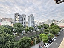 柳川東路四段一中商圈大坪數..