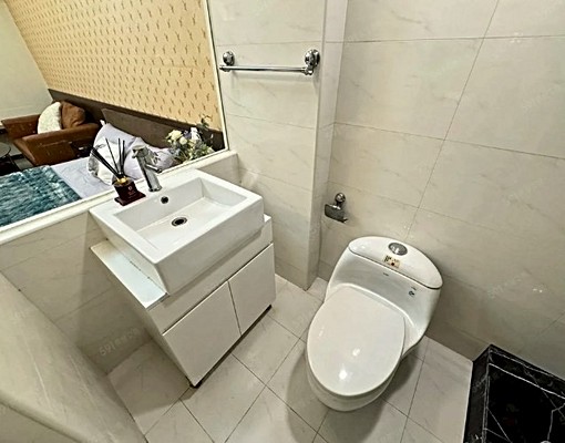 近廣三SOGO|奢華電梯小湯屋套房|24小時管理 - Image 3