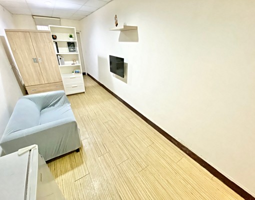 提供入戶籍.申請租屋補助~可養貓貓房~垃圾代收~獨立陽台 - Image 4