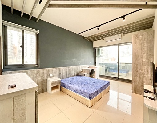 近中科✨大面採光✨超大空間✨陽台獨洗曬✨乾溼分離 - Image 1