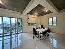 寶山二街全新比佛利山莊★精..