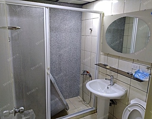 中華國小大潤發附近/精美裝潢大客廳大三房/可寵一層二戶採光好 - Image 13