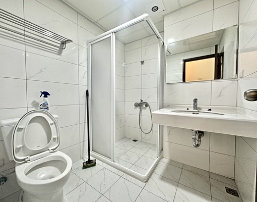 澄清榮總中科✨陽台獨洗✨乾溼分離✨機車位✨暖暖陽光 - Image 5