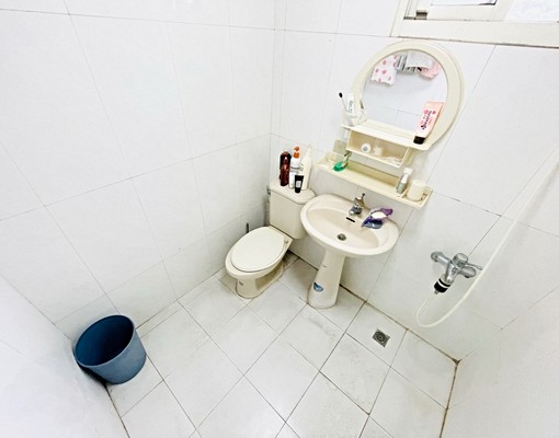 捷運東湖／女性專區。採光雅房。 - Image 6