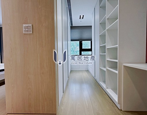 綠意景觀稀有釋出，專屬您的高品質居所｜租金含雙車 - Image 11