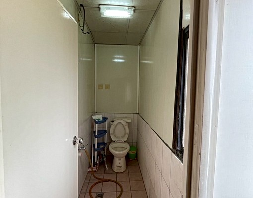 大里高中🌲二三樓透天三房全空屋可倉庫⭐一樓已出租娃娃機 - Image 11