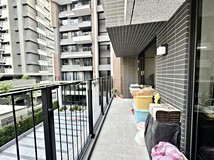 十興路二段椰林『閱建築』竹..