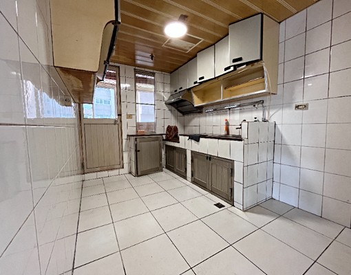 柏蒂特區稀有景觀大四房 - Image 12