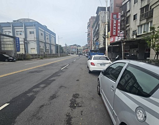 *青山艾美新成屋大坪數一樓*許姐帶你看屋去 - Image 8