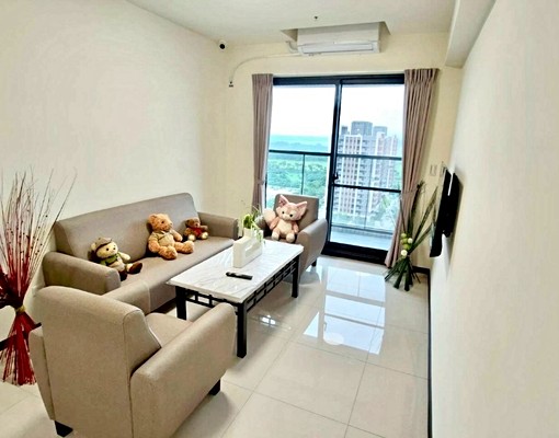 散步到三井OUTLET一二期|高鐵旁飯店級三房平車|🉑租補 - Image 1