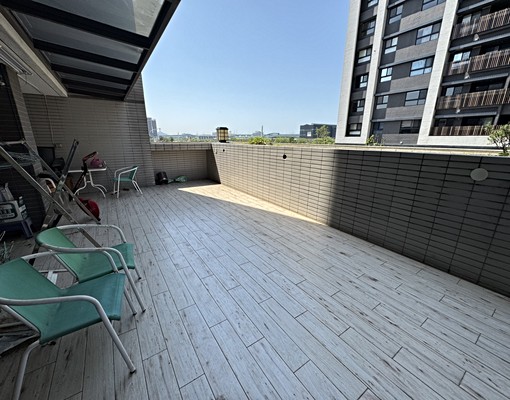 稀有邊間露台戶出租 - Image 13