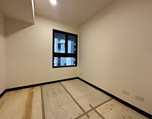 北區『皇普莊園』全新兩房含車位(可租補、貓) - Image 5