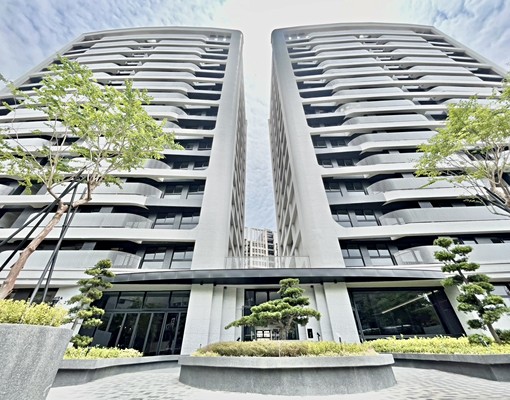 可租補仁武北屋社區「多城市2」全新兩房平車 - Image 1